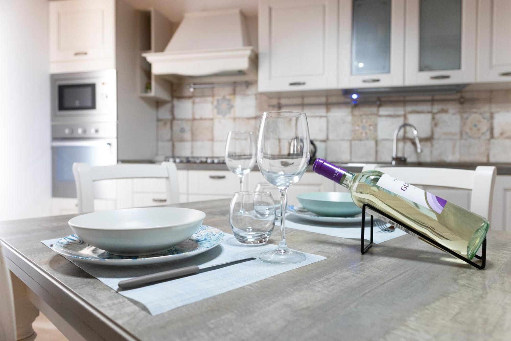 Cortile Gioeni Apartment Чефалу Екстериор снимка