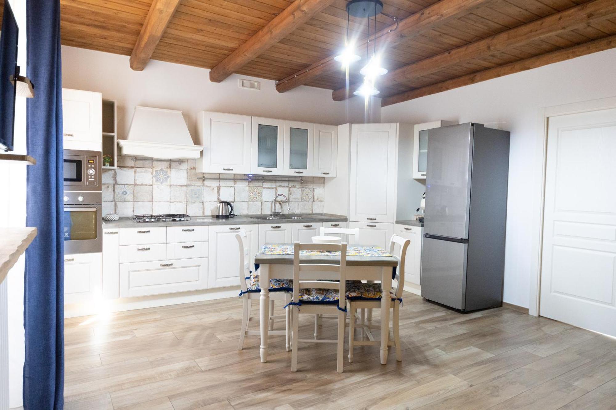 Cortile Gioeni Apartment Чефалу Екстериор снимка