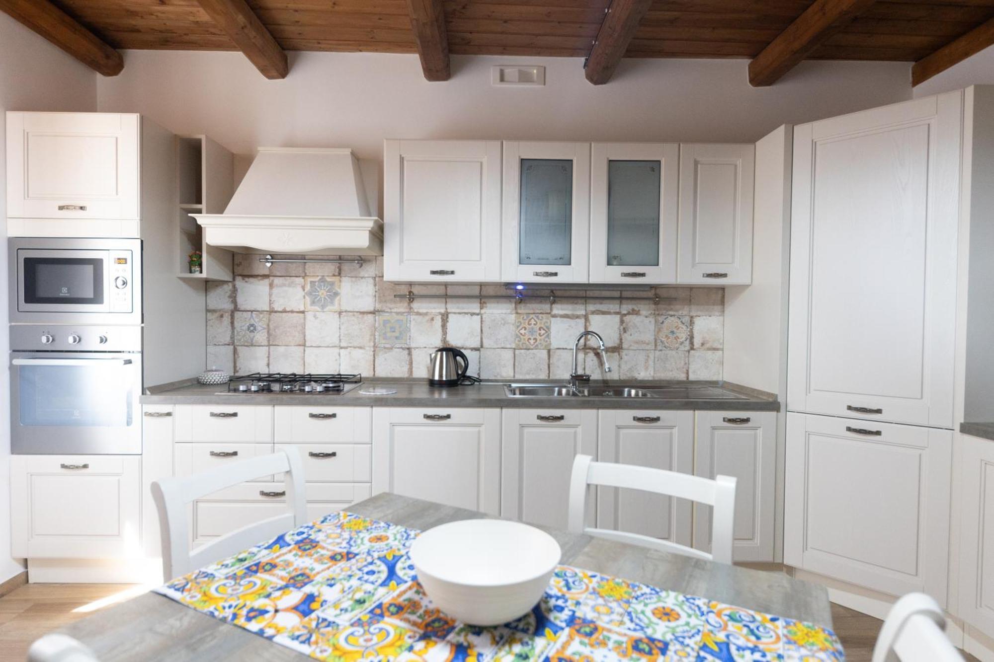 Cortile Gioeni Apartment Чефалу Екстериор снимка